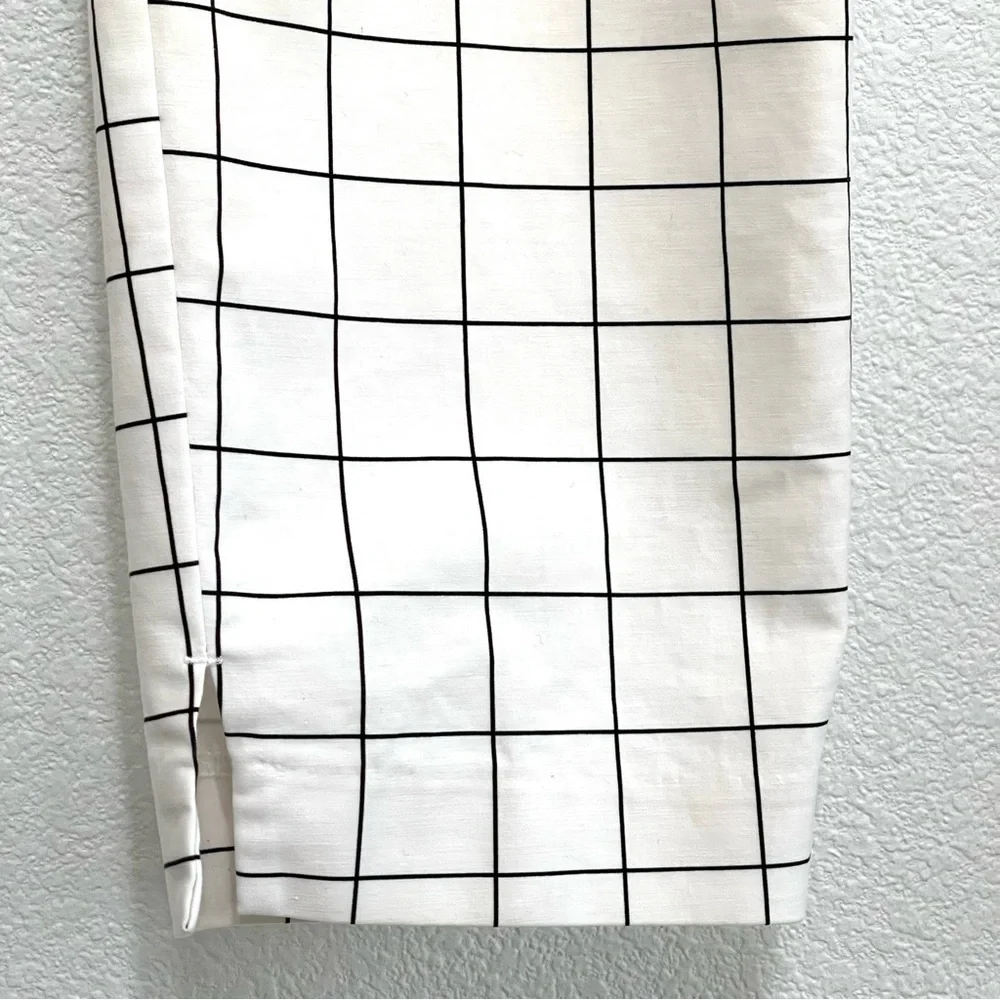 Joe Fresh Woman White Black Stripe Pants Size 12